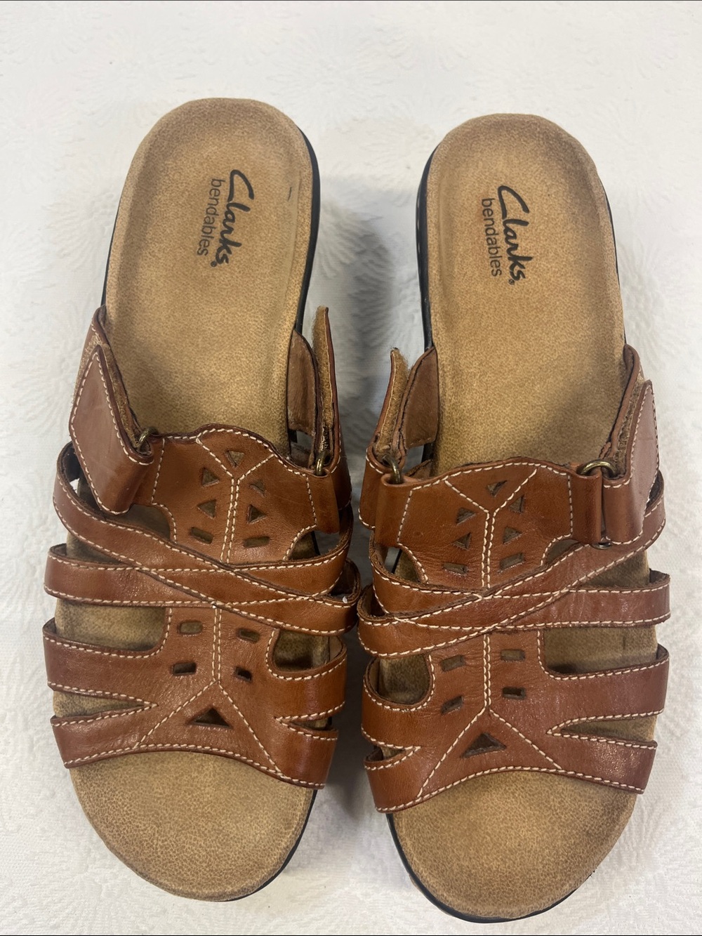 Clarks Women’s Tan Leather Strappy Slide Sandals